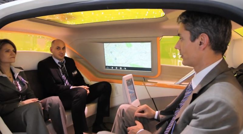 The Akka Link & Go 2.0 concept was introduced in 2014 as a “social” self-driving experience, complete with swiveling chairs
